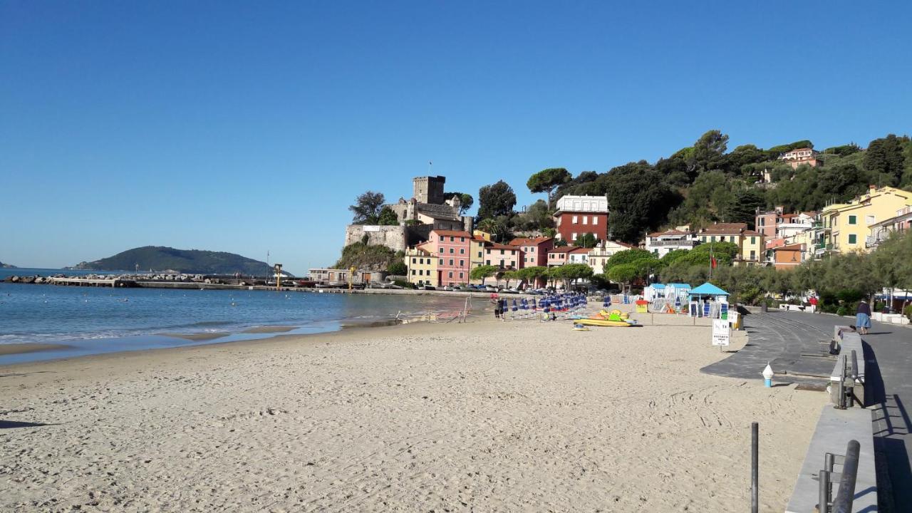 Mansard Apart Alba - Sea 5 Terre-Trekking-Excursions-Relax سان تيرينزو المظهر الخارجي الصورة